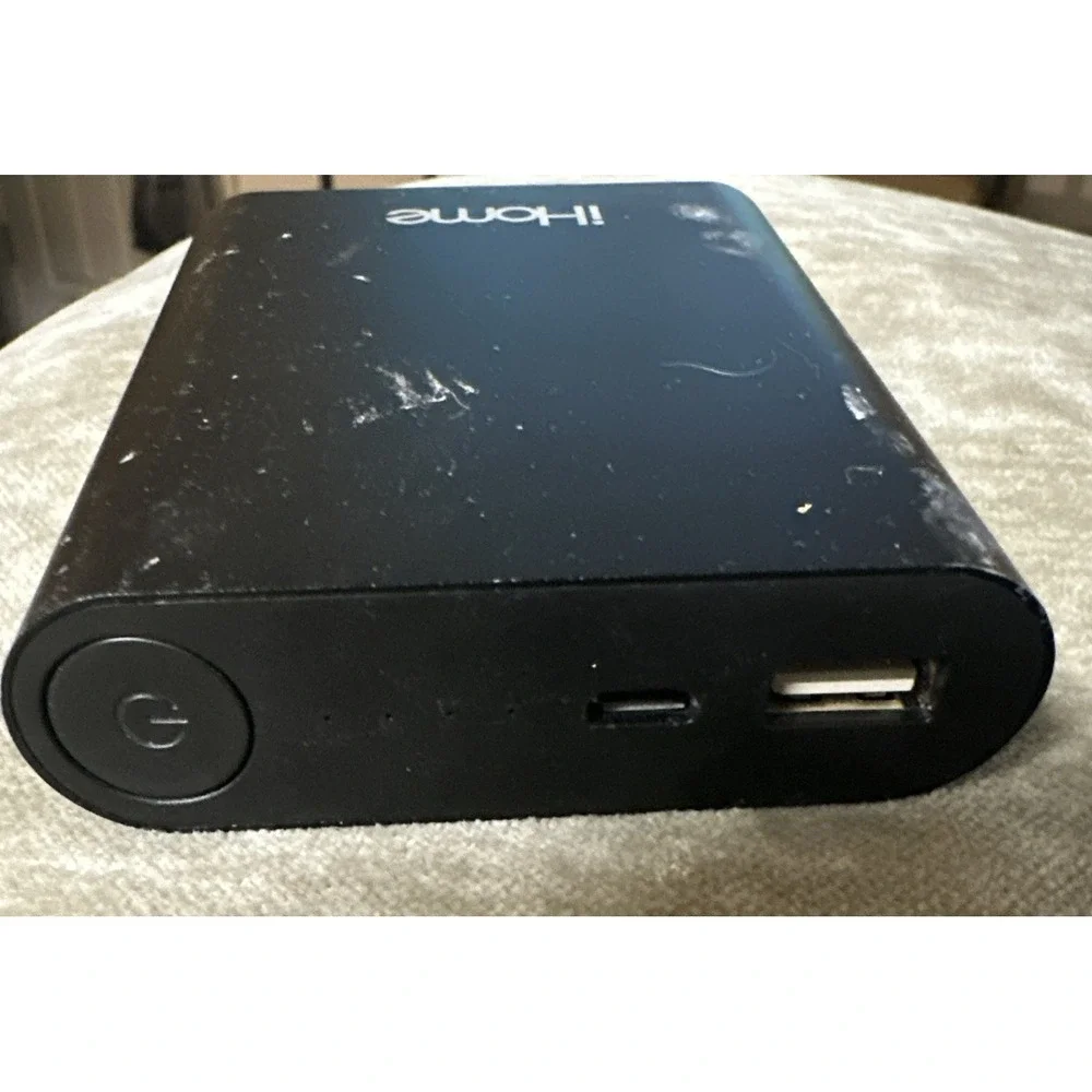 iHome Rechargeable External Portable Battery Charger Power‎ Bank 10000 mAh